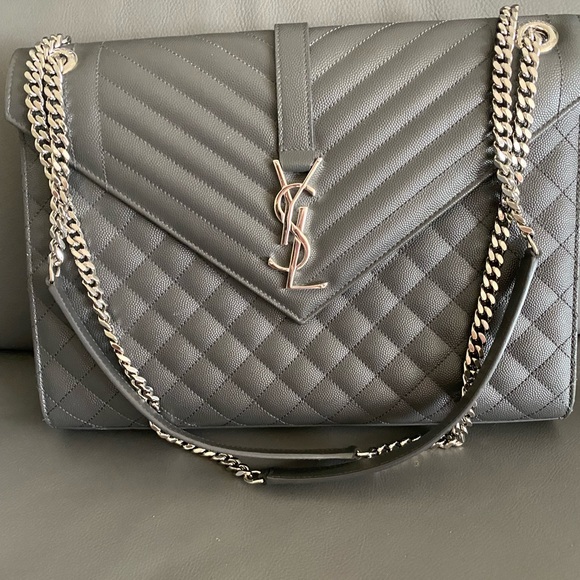 Yves Saint Laurent Envelope Bag Large - Picture 2 of 13